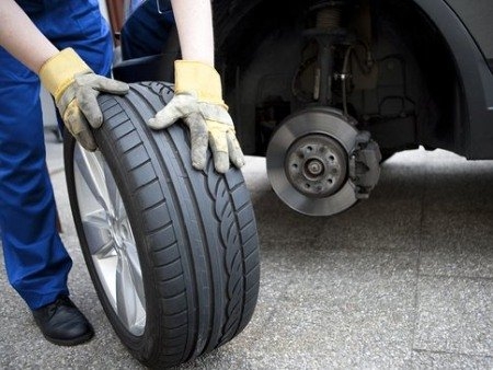 20161124153005-banh-xe