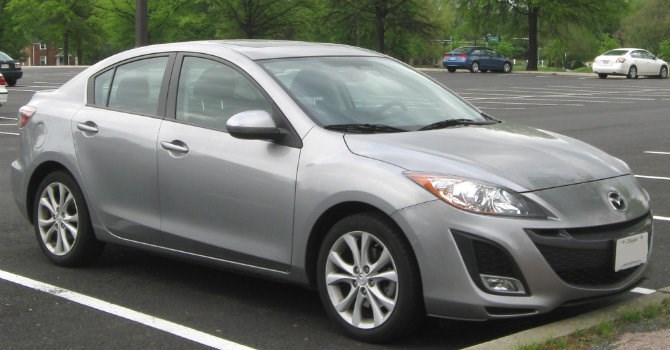 mazda-3-2011-12_greq