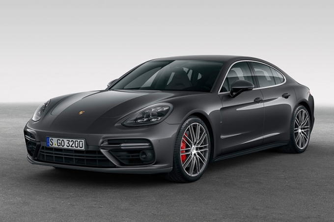 Porsche-Panamera-Turbo