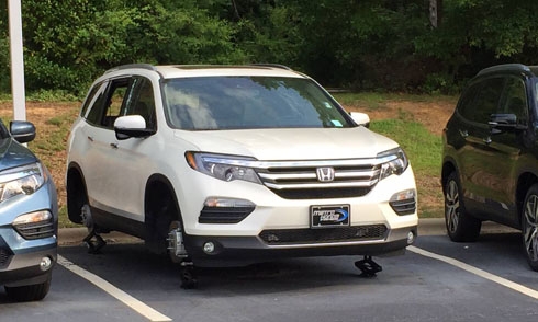 trom-xe-Honda-vnexpress-net-2-4096-1498199043