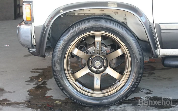 ma-phanh-xe-o-to-ban-d0bc_wm