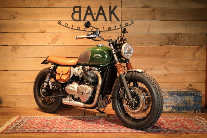 2BAAK_Motorcycles_phuc_che_Triumph_Bonneville_T120