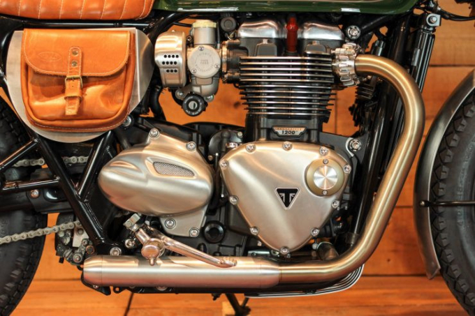 3BAAK_Motorcycles_phuc_che_Triumph_Bonneville_T120