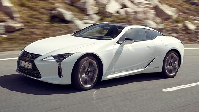 lexus_lc500h_02