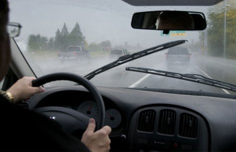 su-dung-dieu-hoa-o-to-nhu-the-nao-trong-mua-dong-1