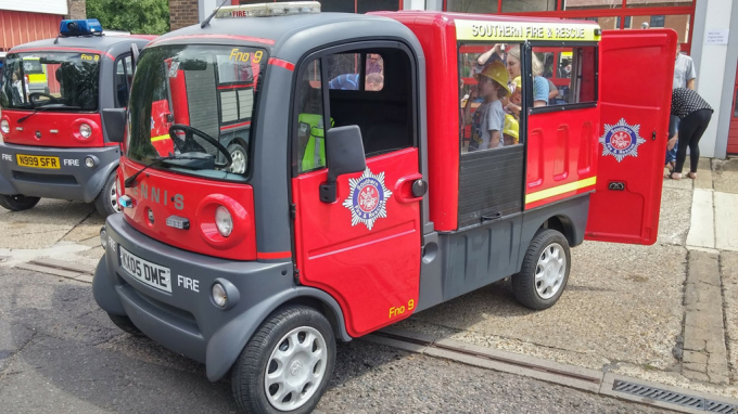 1Nhung_xe_cuu_hoa_ki_la_nhat_the_gioi