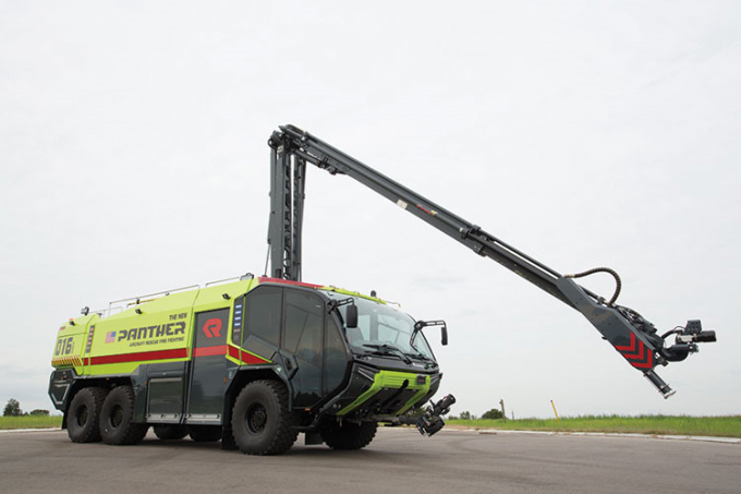 4Nhung_xe_cuu_hoa_ki_la_nhat_the_gioi