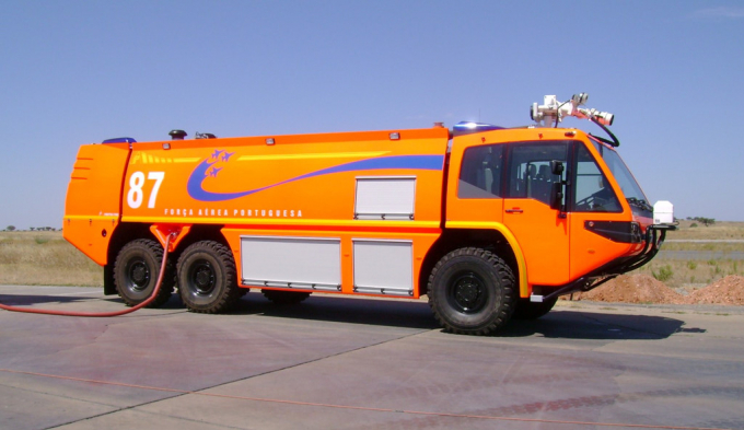 6Nhung_xe_cuu_hoa_ki_la_nhat_the_gioi