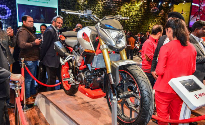 doi-thu-BMW-G-310-di-vao-san-xuat-gia-re-hon-nhieu