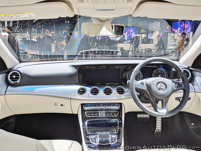 MercedesEClassAllTerraindashboardatAutoExpo2018