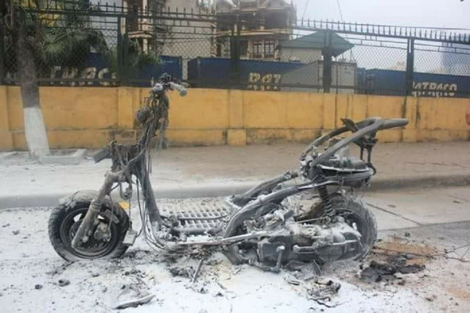 xe-may-attila-boc-chay_cvgk