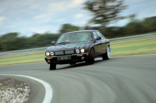 autowprujaguarxjr100625281443776805-1444032006