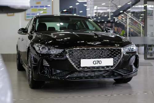 hyundai-genesis-g70-8-of-19-4050-1523814512