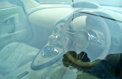 do-xe-Bugatti-Veyron-vnexpress-8851-8087-153376912