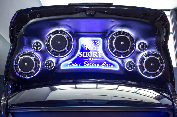 camry-2-1536655600_680x0