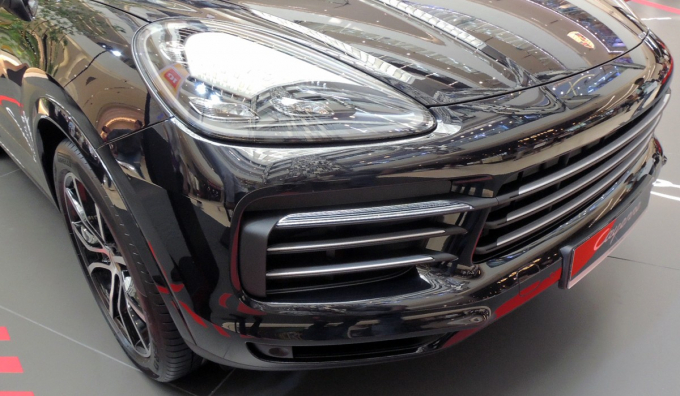 Cayenne-4-1538412932_r_680x0