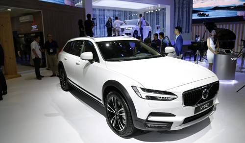 Volvo-V90-sub-5914-1540799126