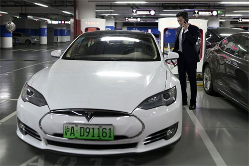 tesla-3-1498-1543825359