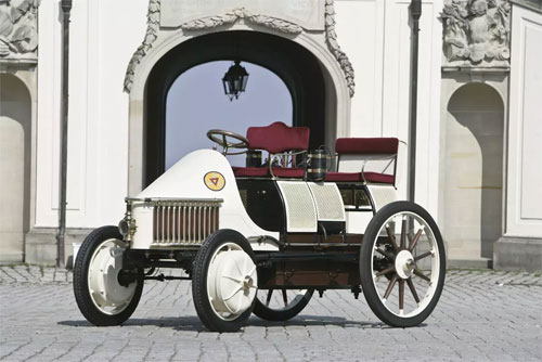 Lohner-Porsche-1-7469-1544258051