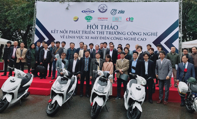 anh 5 chup anh luu niem