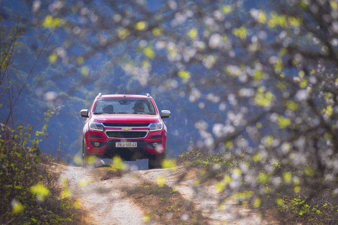 1519180570509-1548430311