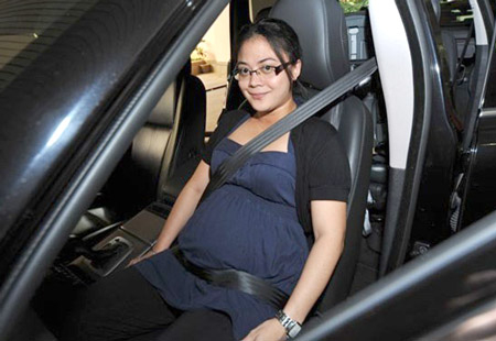 kinh-nghiem-lai-xe-an-toan-cho-cac-ba-bau-oto-com-