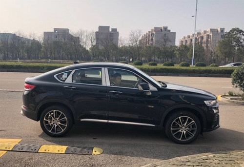 Geely-FY11-9-5560-1553055300