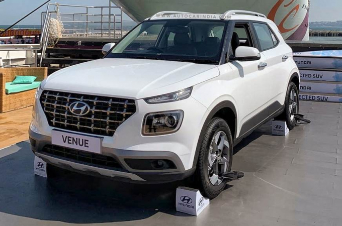 hyundai-venue-1