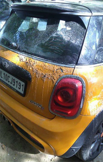 Mini-Cooper-2-5792-1558338690