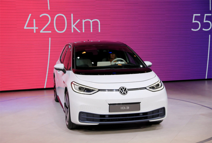 Volkswagen-ID3-1-3019-1568090427