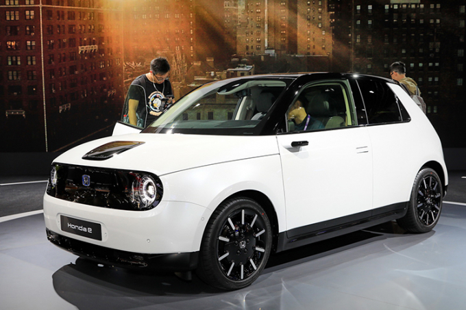 9b7f9288-honda-e-13-Bai-7372-1568175520