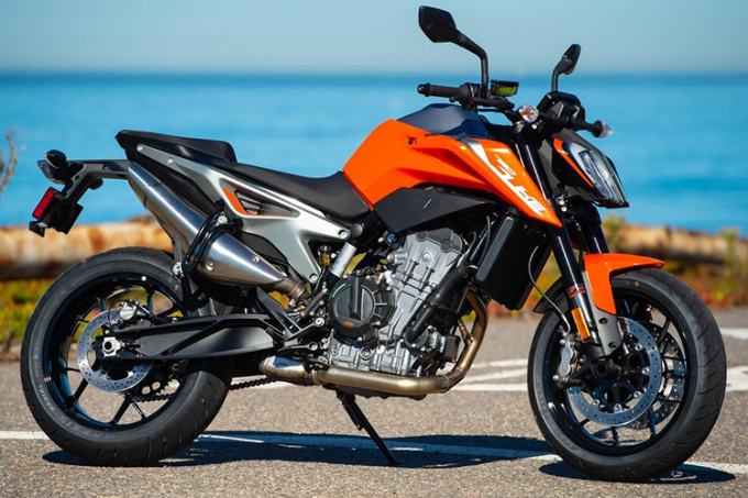 KTM-Duke-790-1-6466-1569234354