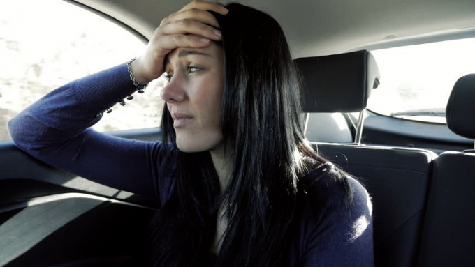 benzen-in-car-oto-com-vn-8890