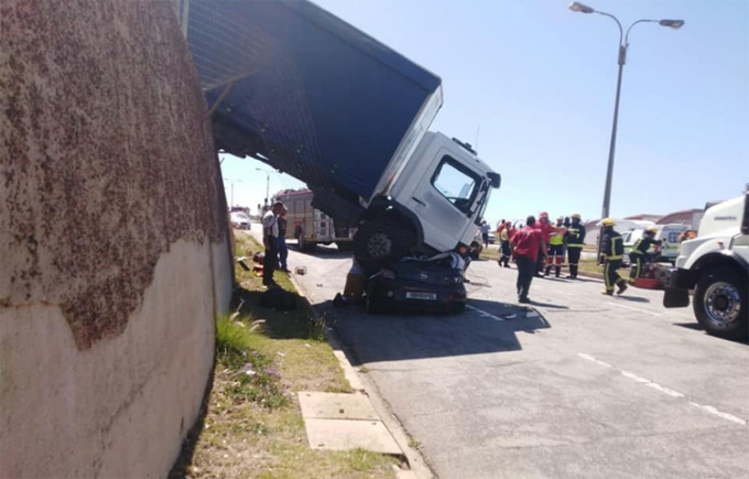 Xe-5-6918-1574928460