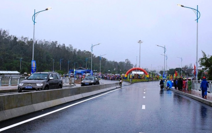 Lãnh đạo, nhân dân tỉnh Quảng Ngãi hân hoan trong 