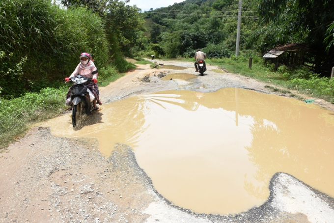 ảnh 9- Theo người dân, không chỉ mùa mưa mà cả mùa