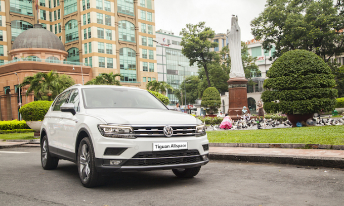 gia-xe-volkswagen-tiguan-allspace-highline-2020-mu