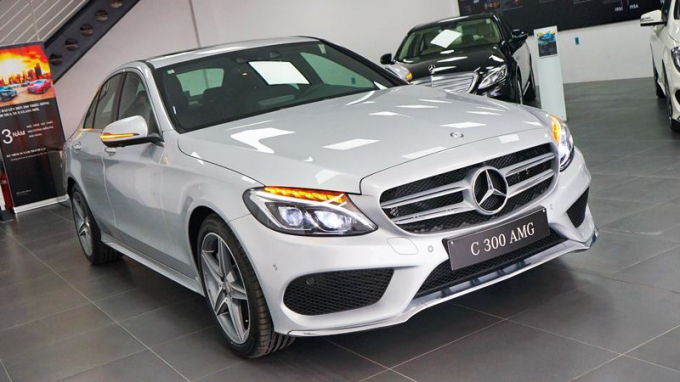 Mercedes-C300-2017-tuvanmuaxe_vn