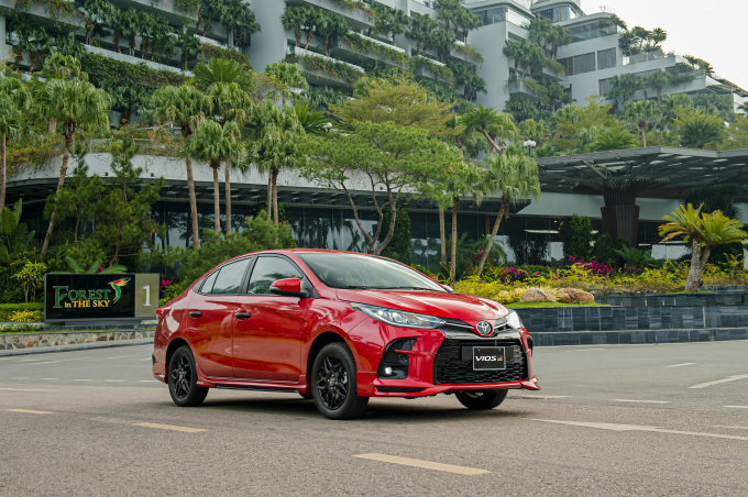 Toyota Vios RS 4