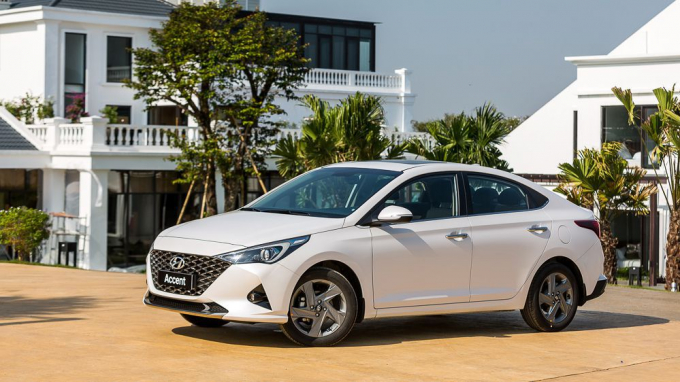 hyundai-accent-2021--4-151912