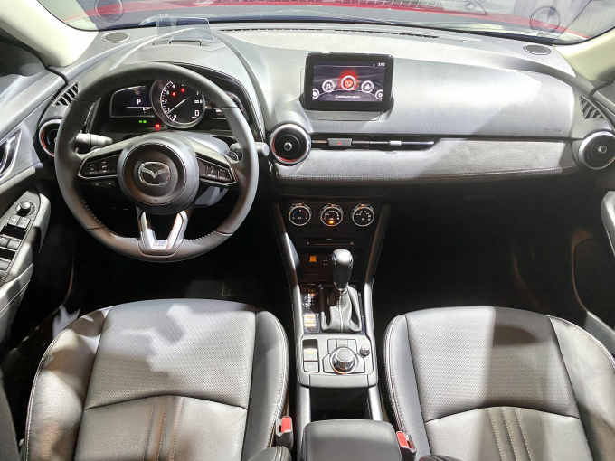 52FDF991-77A8-4573-A40A-2D78DF78548D.