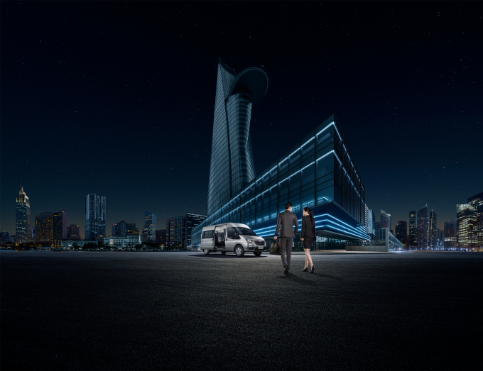 01_Ford Transit Mới