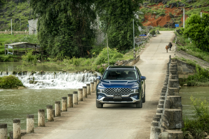 Hyundai Santafe 2021 3