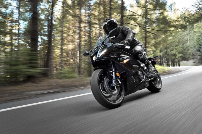 YZF-R7 hoàn toàn mới (3)