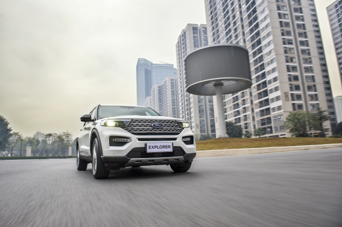 01_Ford Explorer_Vận Hành