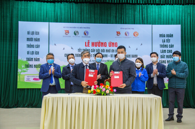 Lễ hưởng ứng Tết trồng cây đời đời nhớ ơn Bác Hồ v