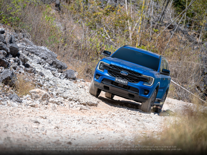 03_Everest Thế Hệ Mới