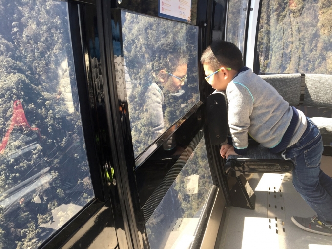 du khach tu cabin cap treo Fansipan