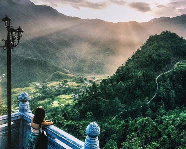 khung canh nui rung Hoang Lien Son