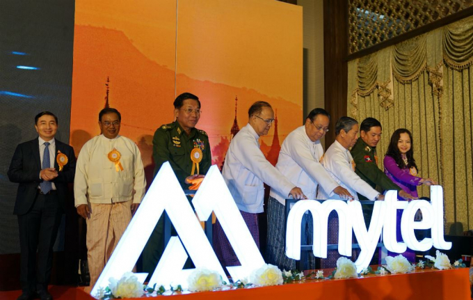 Le Khai truong cuoc goi dau tien cua Mytel